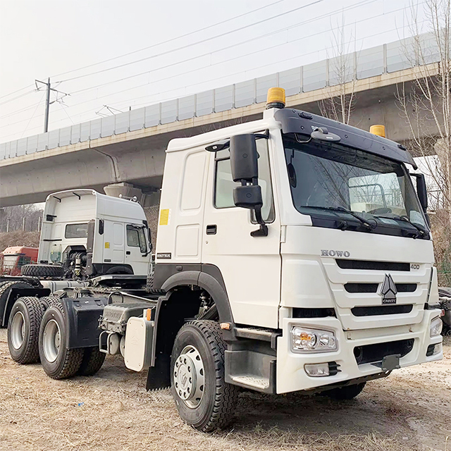 Brand New Sinotruk HOWO 400HP 430 HP Tractor Truck Head 6*4 Tractor Truck