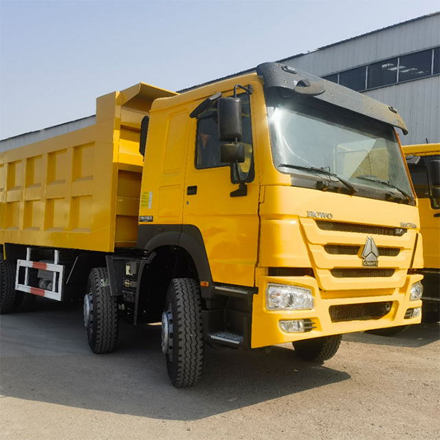 Used Sinotruk HOWO Euro3 Diesel 371HP 8*4 Dump Tipper Transport Truck
