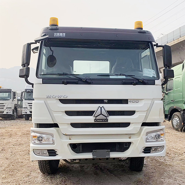 Brand New Sinotruk HOWO 400HP 430 HP Tractor Truck Head 6*4 Tractor Truck